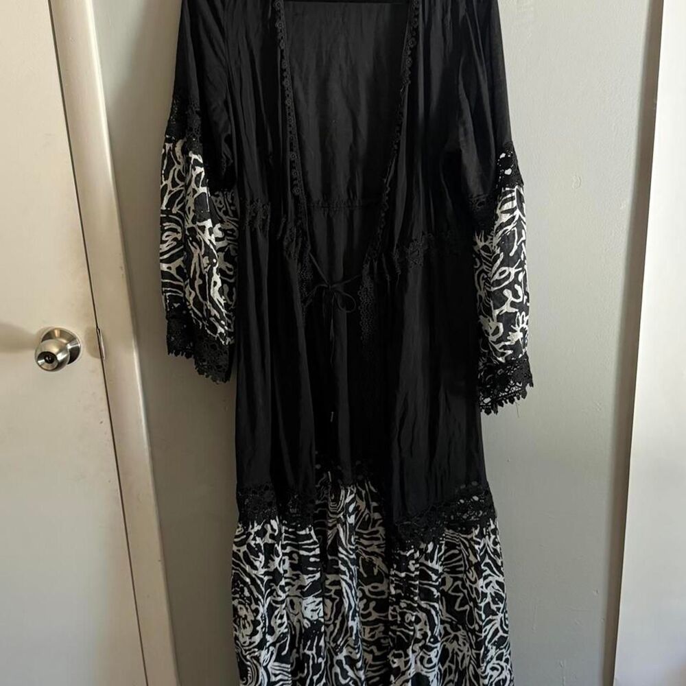 Unbranded Women's Black Robe